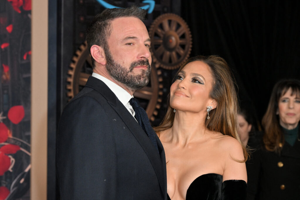 Jennifer Lopez recordsdata for divorce from Ben Affleck after two years of marriage