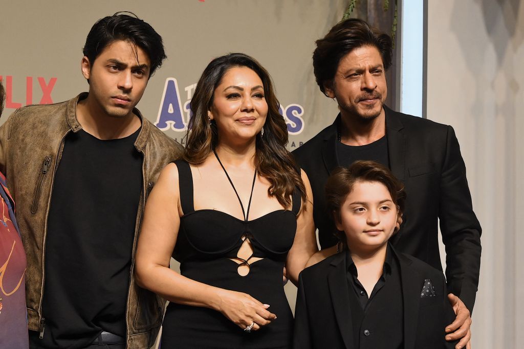 Shah Rukh Khan pronounces Aryan Khan’s Netflix sequence, followers anticipate Bollywood magic